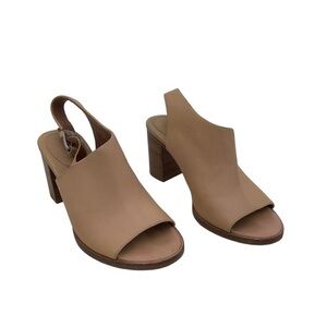 & Other Stories Beige Sandals